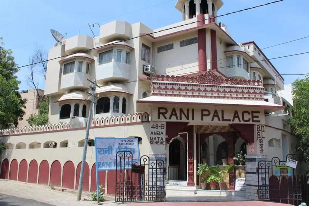 Hotel Rani Palace Udaipur Exterior foto